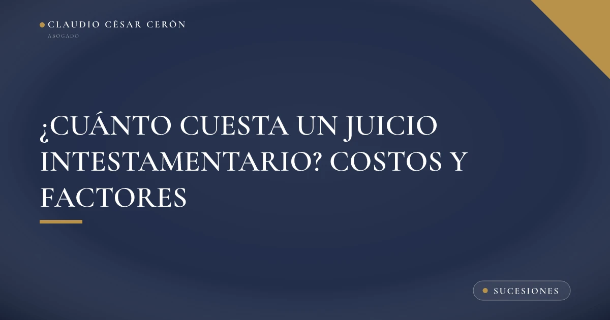 Calculadora, escrituras de una propiedad y documentos de una sucesión sobre un escritorio
